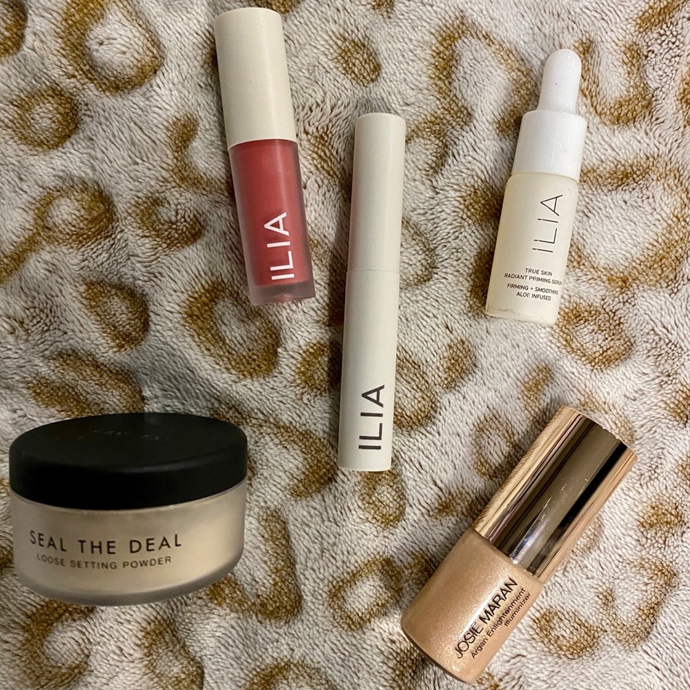 Bundle of clean beauty!